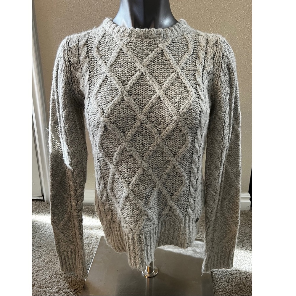 Billabong cable knit sweater